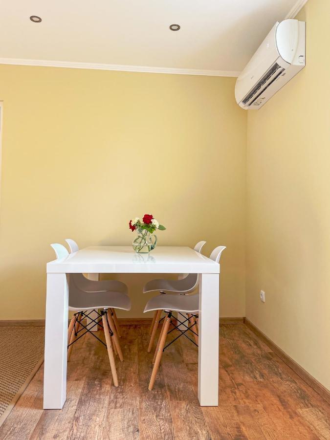 Pine&Chill2 Apartments Balatonalmádi エクステリア 写真