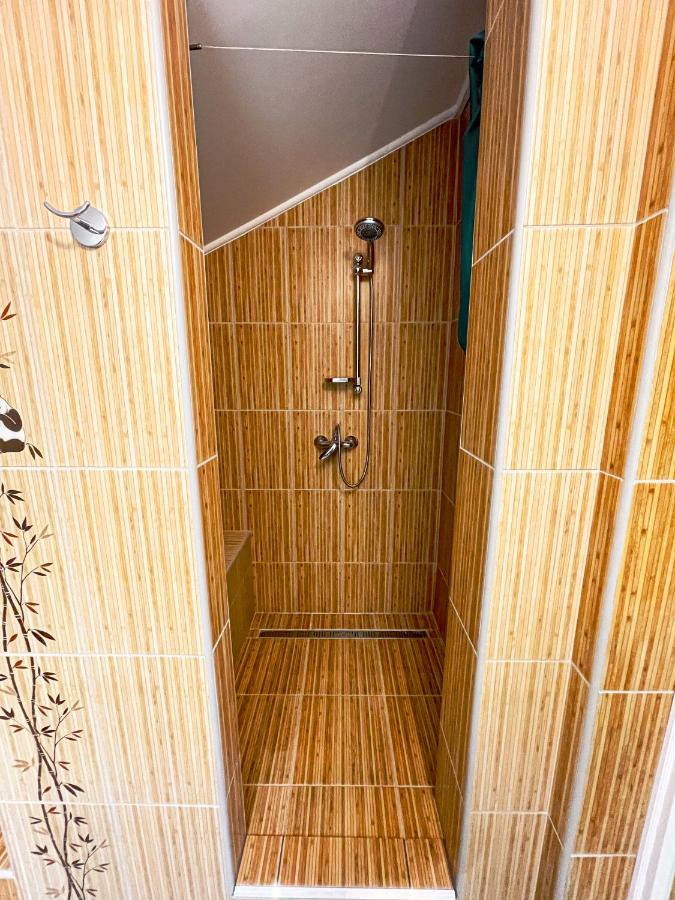Pine&Chill2 Apartments Balatonalmádi エクステリア 写真